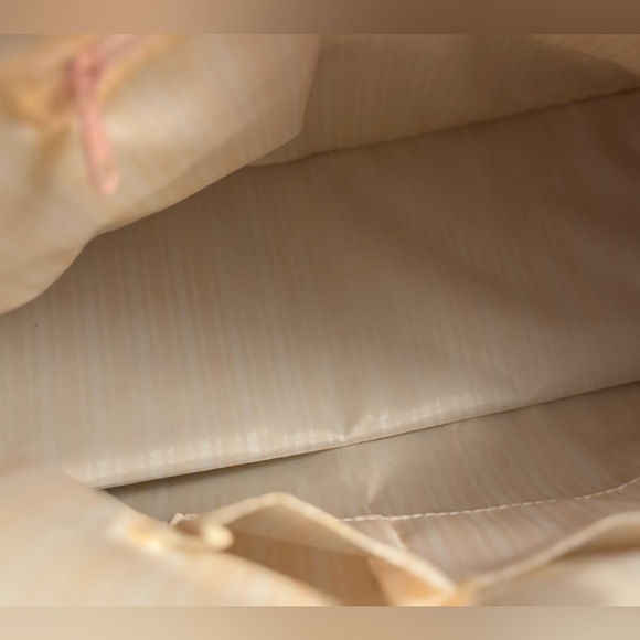 Jessica Simpson Peach Crocodile-Pattern Satchel - Picture 8 of 12